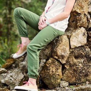 Matilda Jane Nature Walk Lyocell Jogger Pants Green Size XL